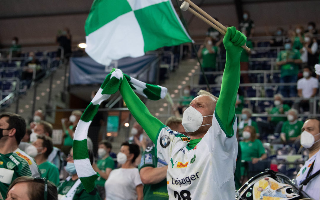 Das 1-Euro-Heldenticket: SC DHfK lädt alle Helden zum Handball ein!