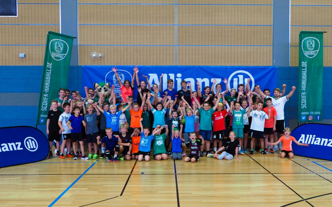 Hurra! Das „SC DHfK Handballcamp – präsentiert von Allianz“ ist wieder da!