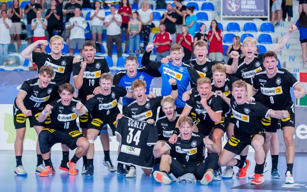 BRONZE! Nils Greilich gewinnt mit der U18-Nationalmannschaft eine EM-Medaille