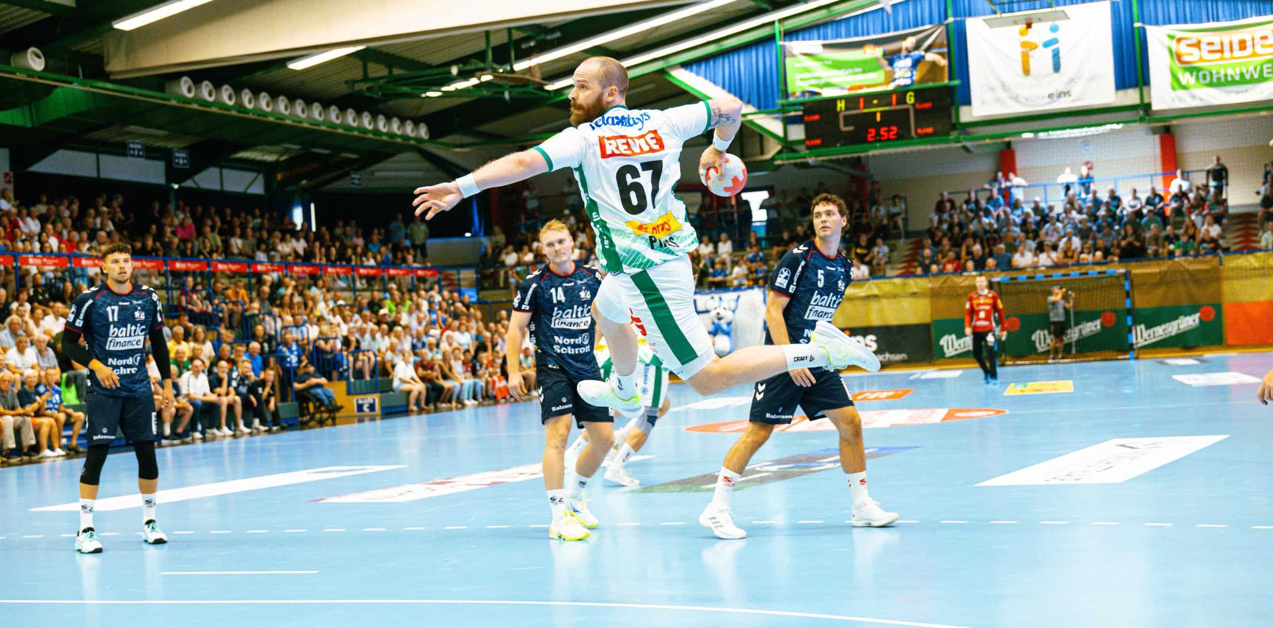SC DHfK schlägt Flensburg und steht im Finale des Gü-Sport Hummel Cups